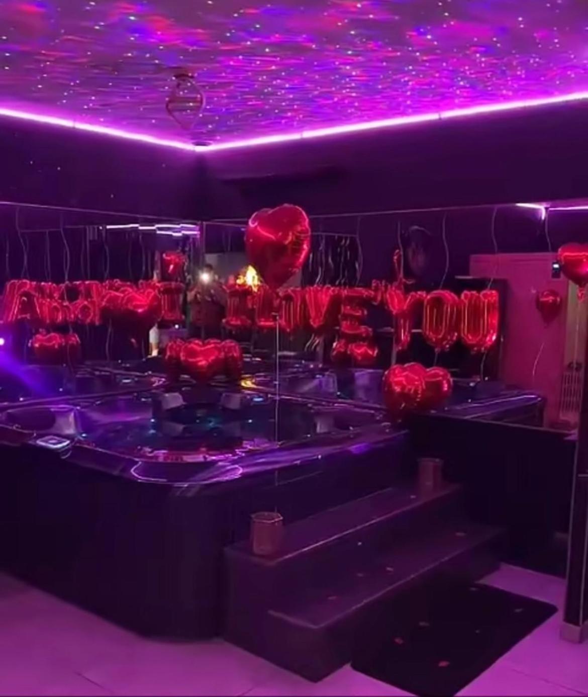 La Gold Room Jacuzzi & Sauna Prive Perpignan Buitenkant foto
